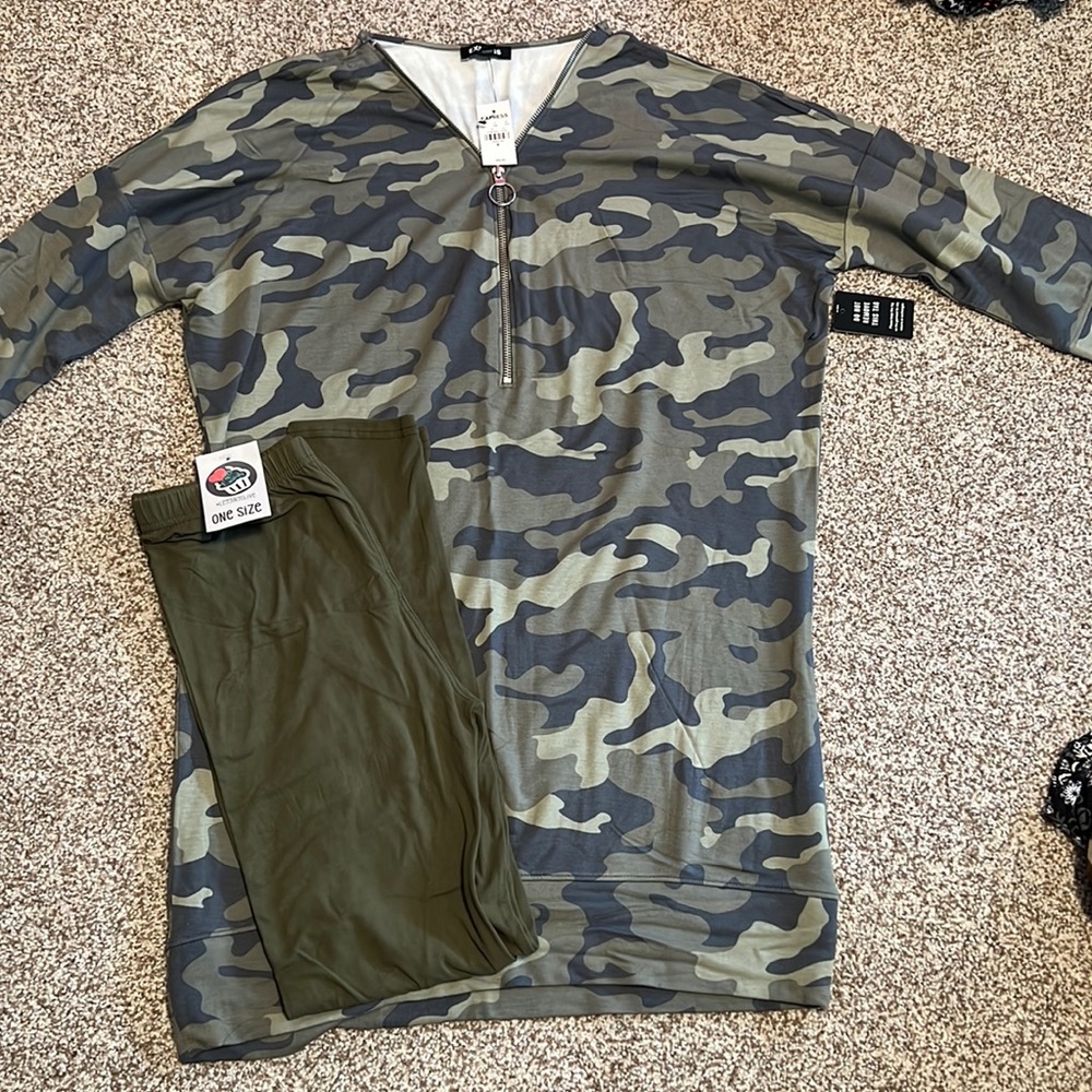 Express camo tunic and leggings.